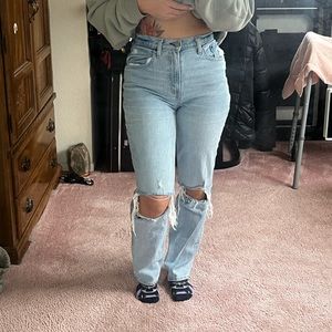 Abercrombie and Fitch 90s Curve love ultra high jeans distressed straight leg
